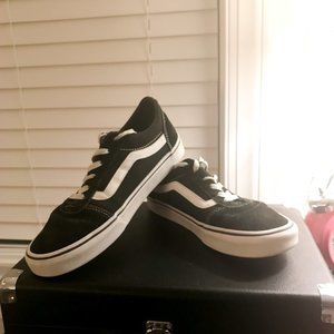 Black Vans size women's 8.5